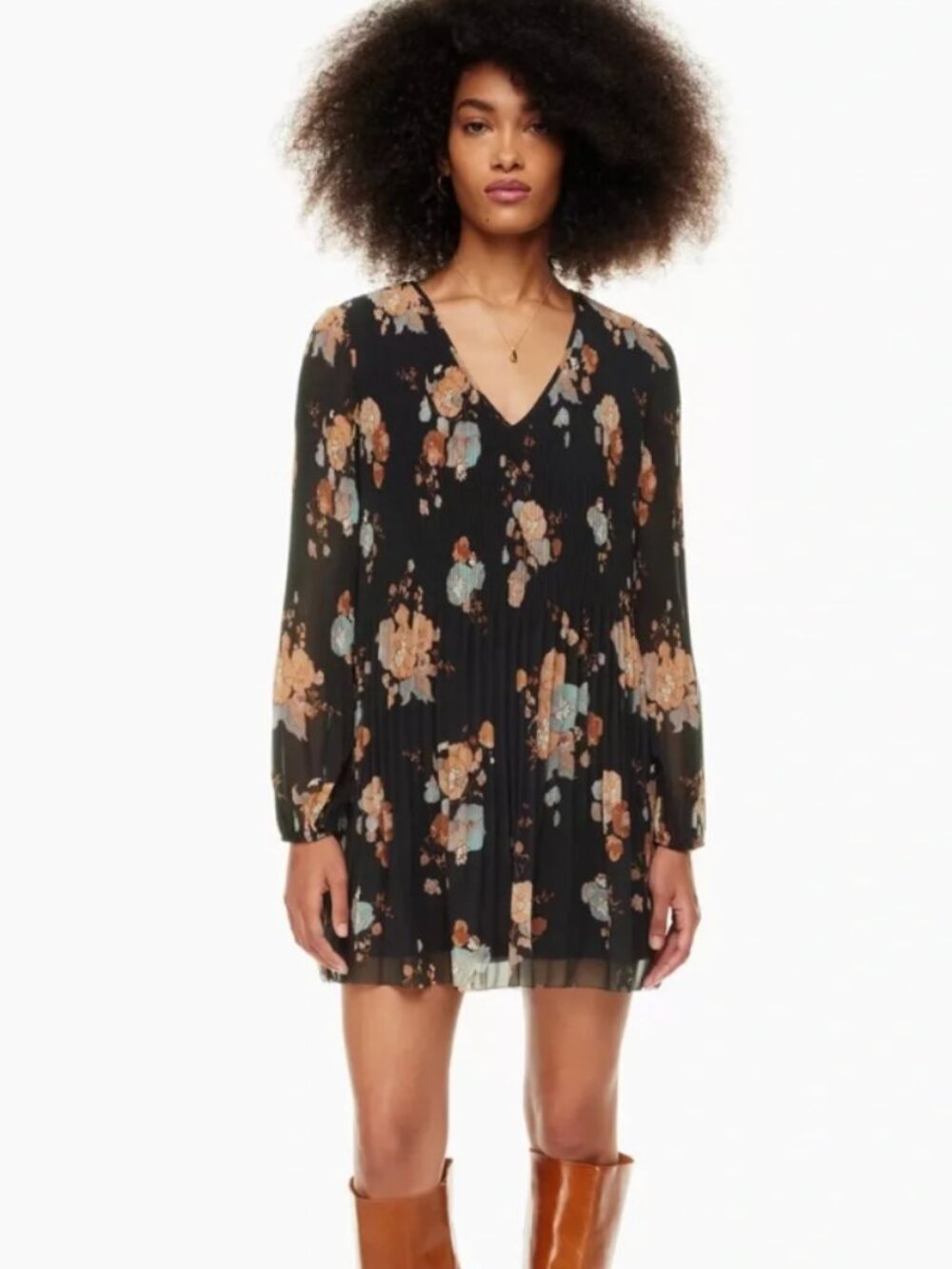 Aritzia Wilfred Daydreamer V-Neck Mini Dress | Size Medium
